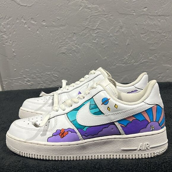 🔥 Custom NIKE AIR FORCE 1 Low Sneakers - RARE One of One - Women Sz 9.5 / Mens - Picture 4 of 11